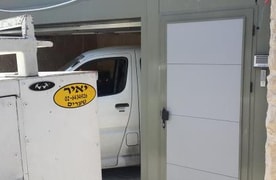 יאיר שערים