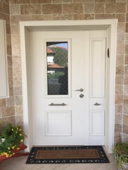 מאי דורס may doors