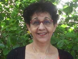 חני דניס-מור