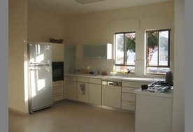 נורית טוביה - אדם, אדמה, בית