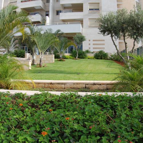 קרת גינון ונוי בעמ   