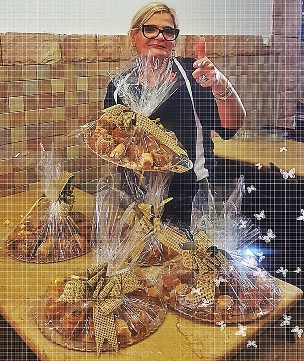 אצל בני   