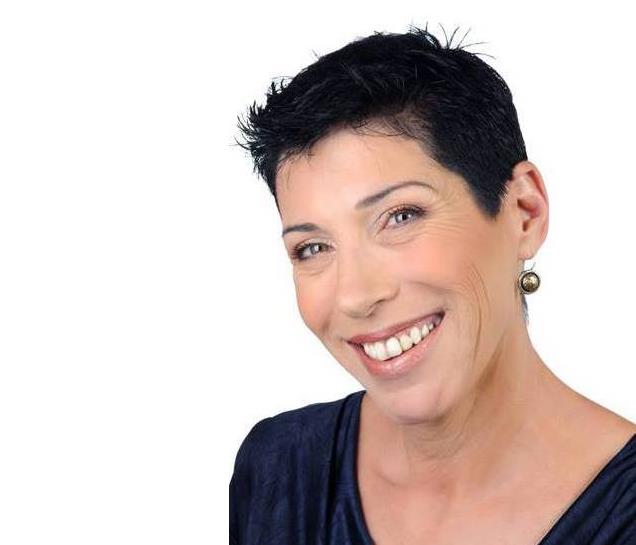 אסתי אשכנזי   