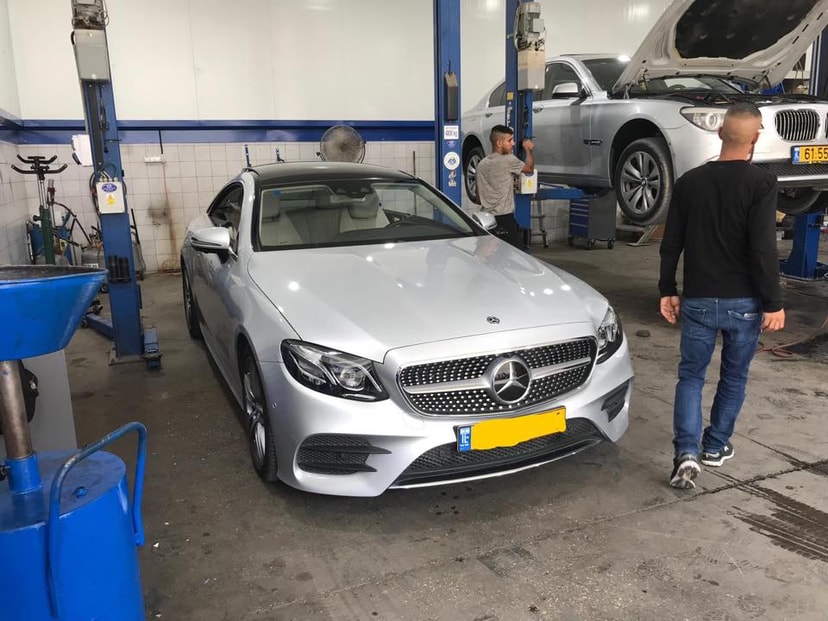 א.א כדורי   