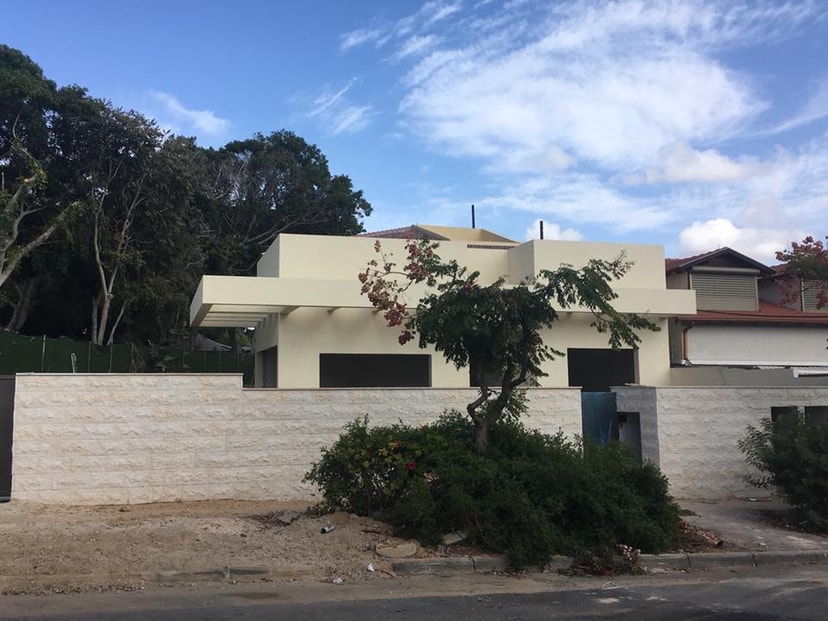 אבי אלמוג - אדריכלות ועיצוב פנים   