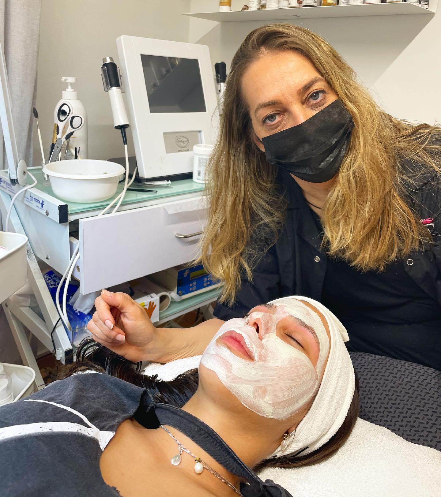 רונה - המרכז לאסתטיקה מתקדמת