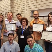דר נלי שטיינבוק - מומחית לטיפולי שורש   
