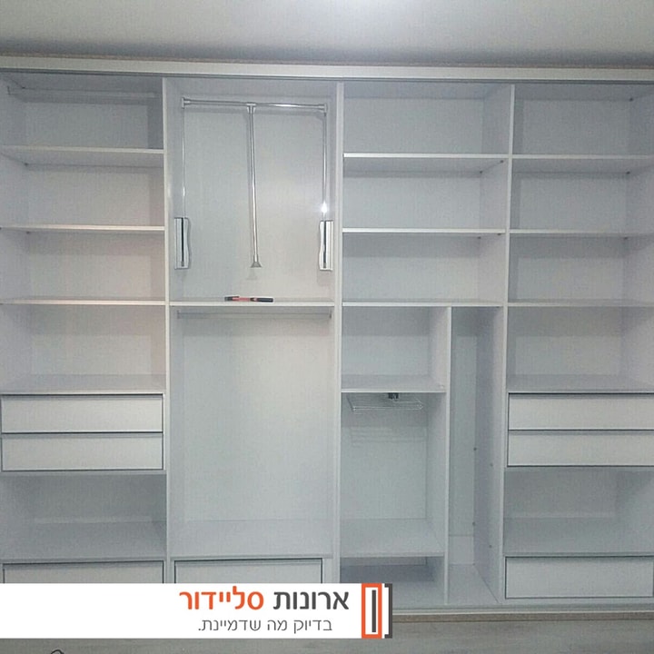 סליידור - ארונות הזזה   