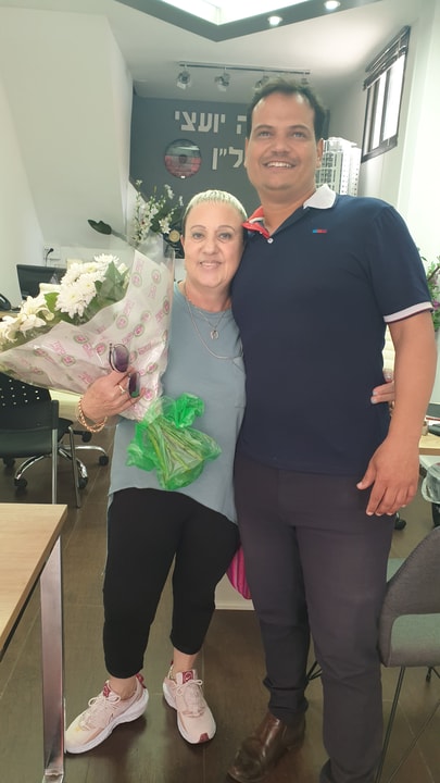 חמישה יועצי נדל"ן - מאיר שאשא   