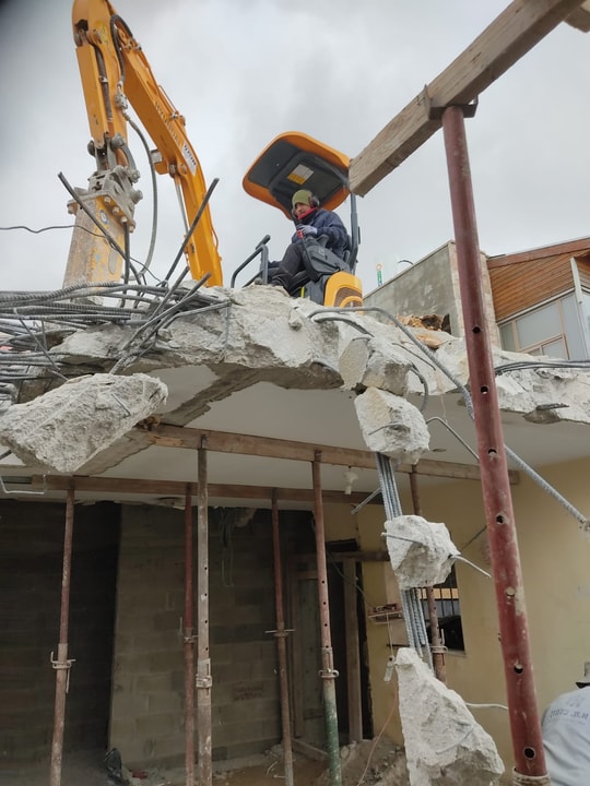 רמי בן ישי בניה וניהול פרוייקטים   