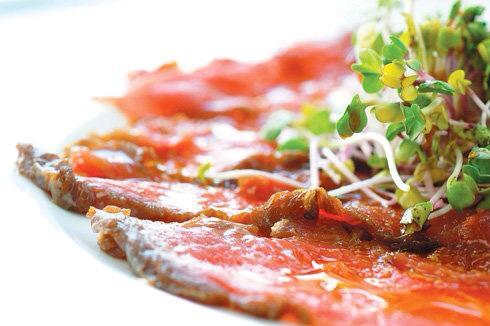 ROYAL DINING CATERING   