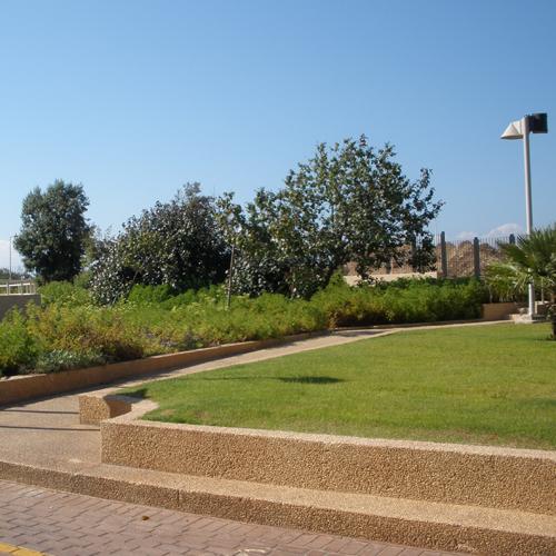 קרת גינון ונוי בעמ   
