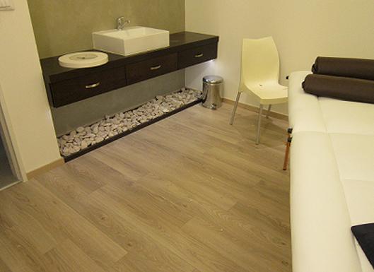 אריאל אביקם פרקט ודק