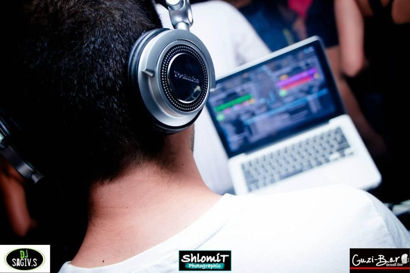 Dj's Sagiv S   