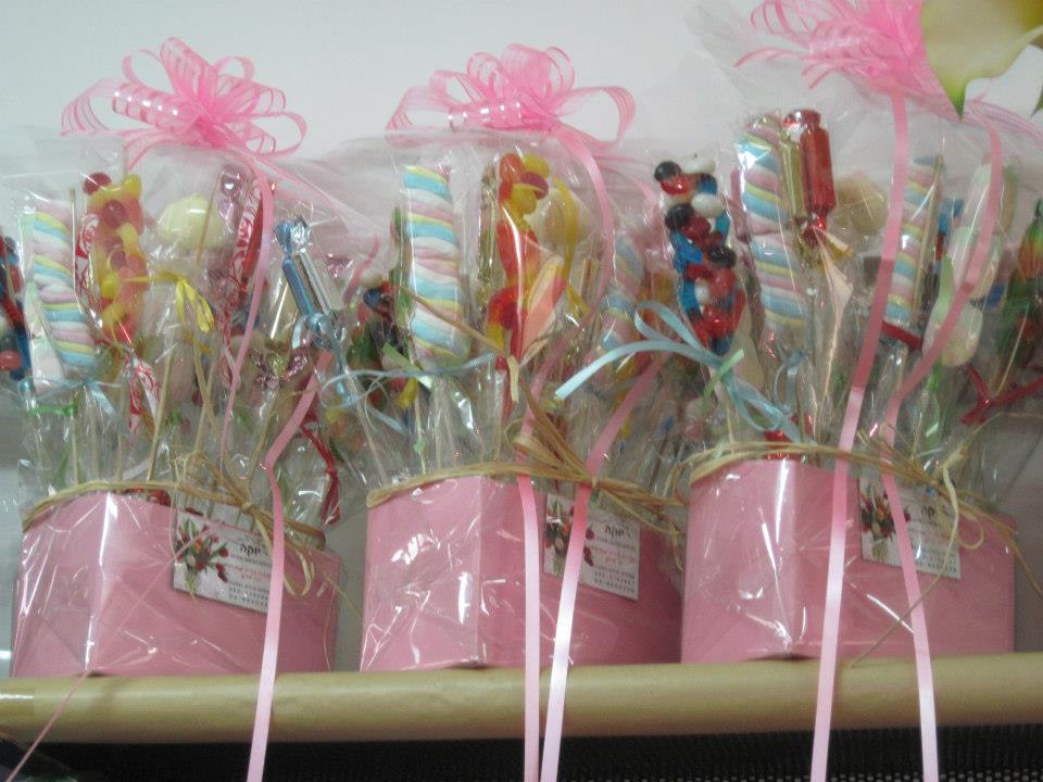 יוקה - פרחים בעיצוב מודרני להזמנות ומשלוחים חייגו: 04-6950338