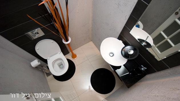 הלנה מור   