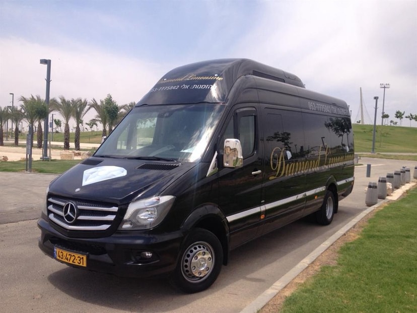 הסעות diamond limousine ,  