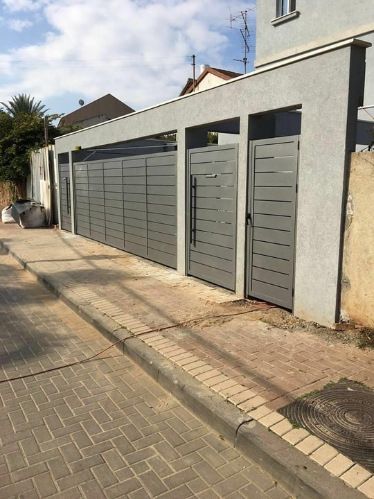ארדור שערים מאלומיניום   