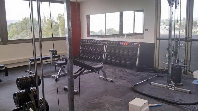 The cage gym‏   