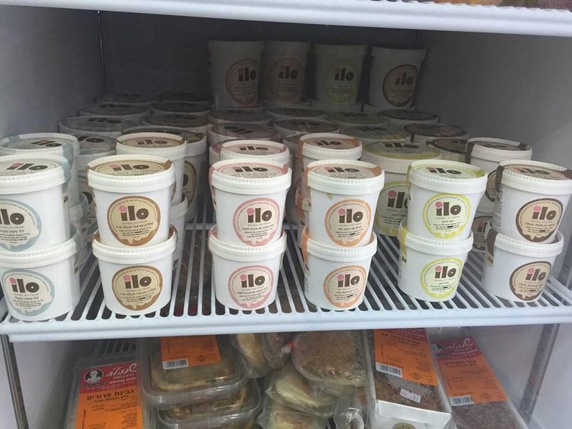 שורשים   