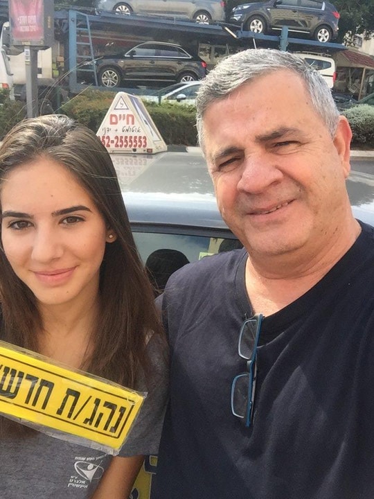 חיים המלאך - חיים אסולין מורה לנהיגה   