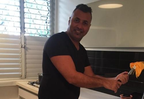 חיים יצחק אינסטלטור   