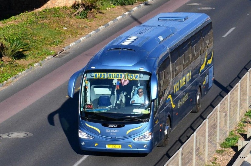 א.קרן פסגות - חברת הסעות   