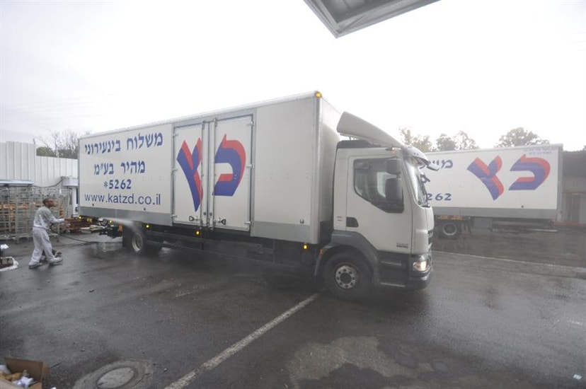 כץ משלוח בינעירוני מהיר בע"מ   